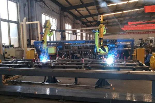 鋅鋼百葉窗夏季防曬技巧：3個(gè)涂層選擇保室內(nèi)涼爽